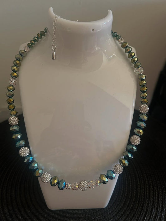 Elegant halsband