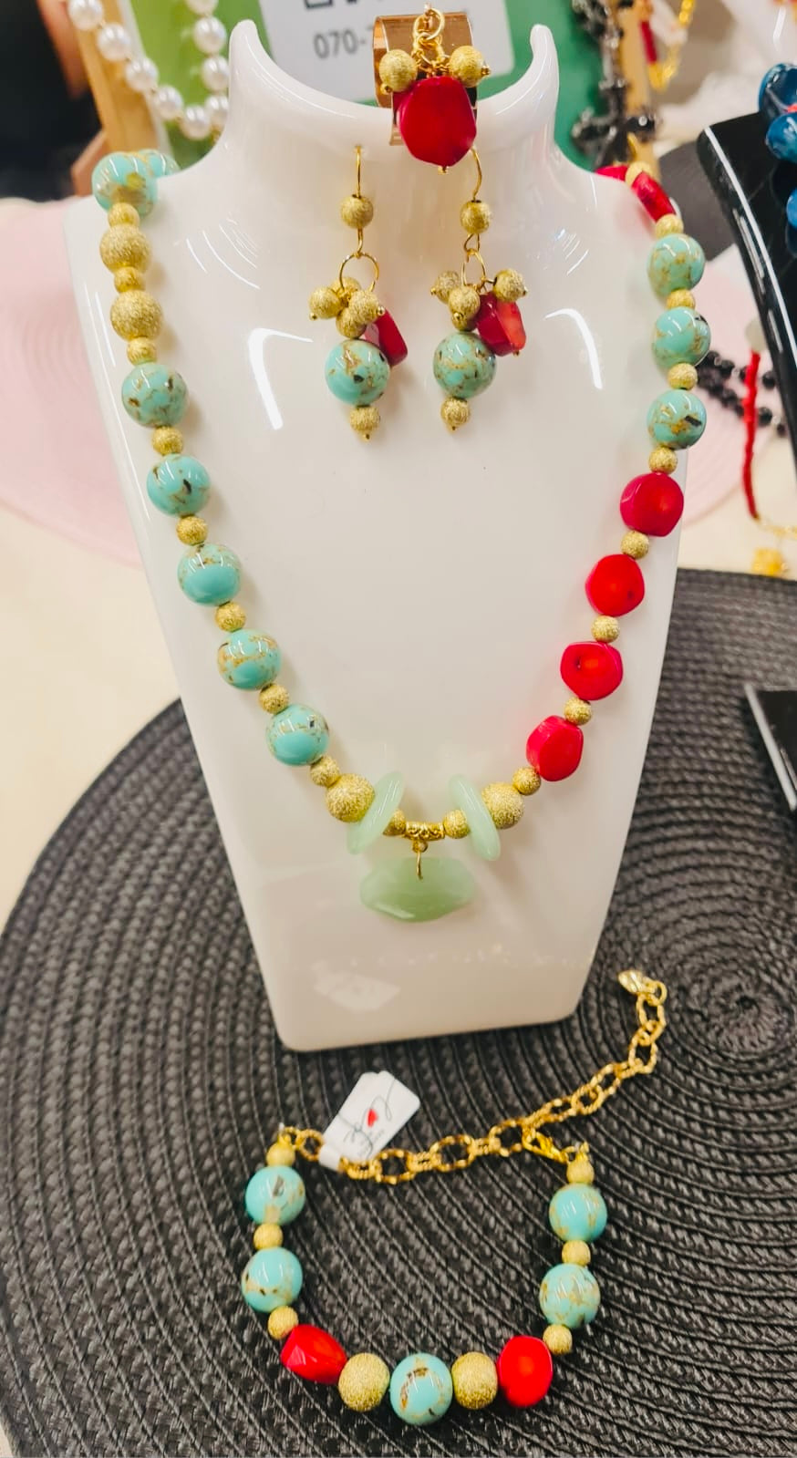 Sophisticated woman collection