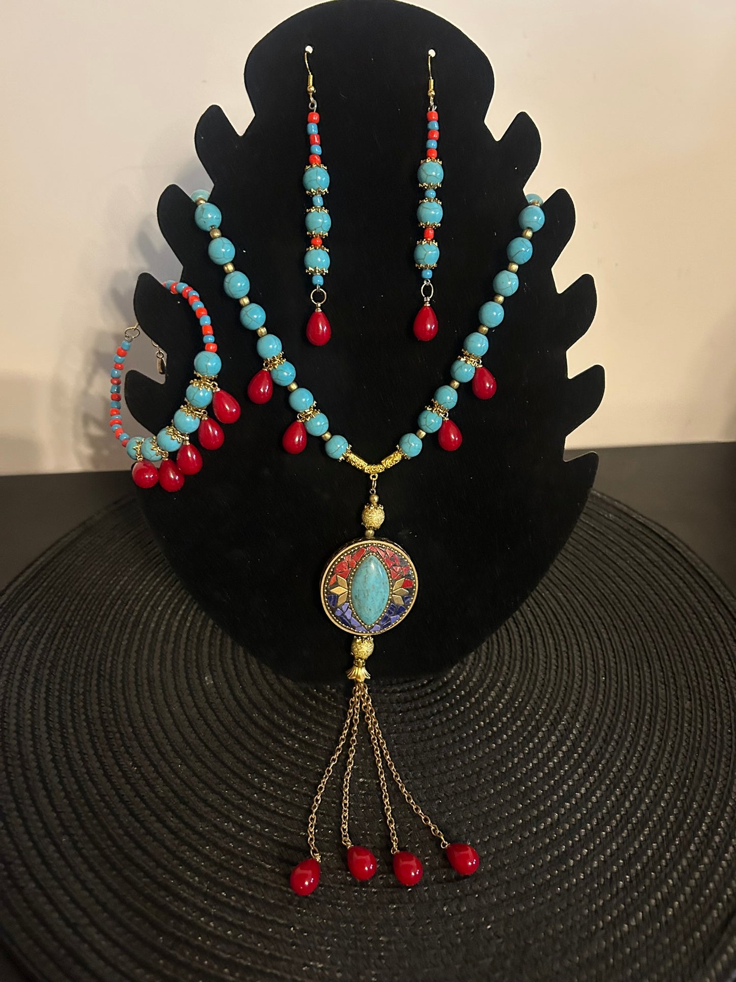 Sophisticated woman collection